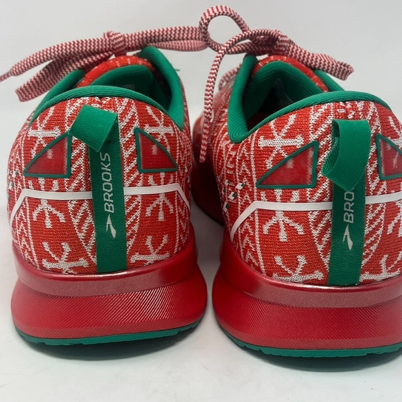 Brooks Levitate 5 Run Merry Mens Size 12.5 Running Shoes Christmas Sweater - Picture 8 of 10